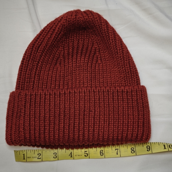 Love and Lore knit tuque EUC - Picture 2 of 5